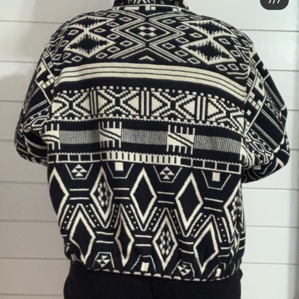 Jacket size M/L - Picture 5 of 7